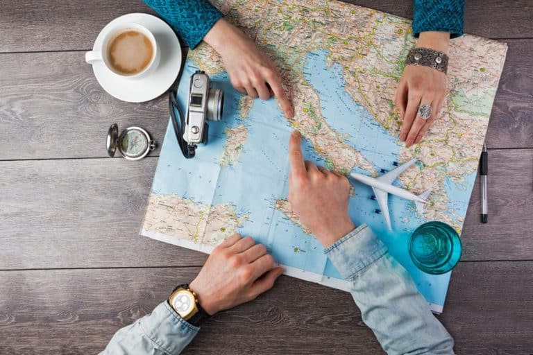 Comment voyager à petit prix grâce à internet ?