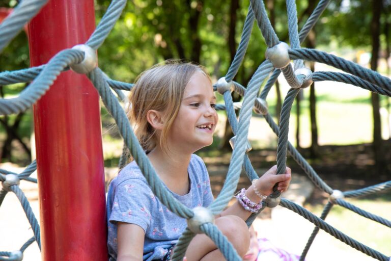 Où trouver des aires de jeux originales pour s&rsquo;amuser en famille ?
