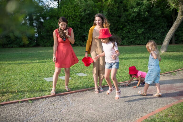 Quelles activités ludiques pour des sorties en famille réussies ?